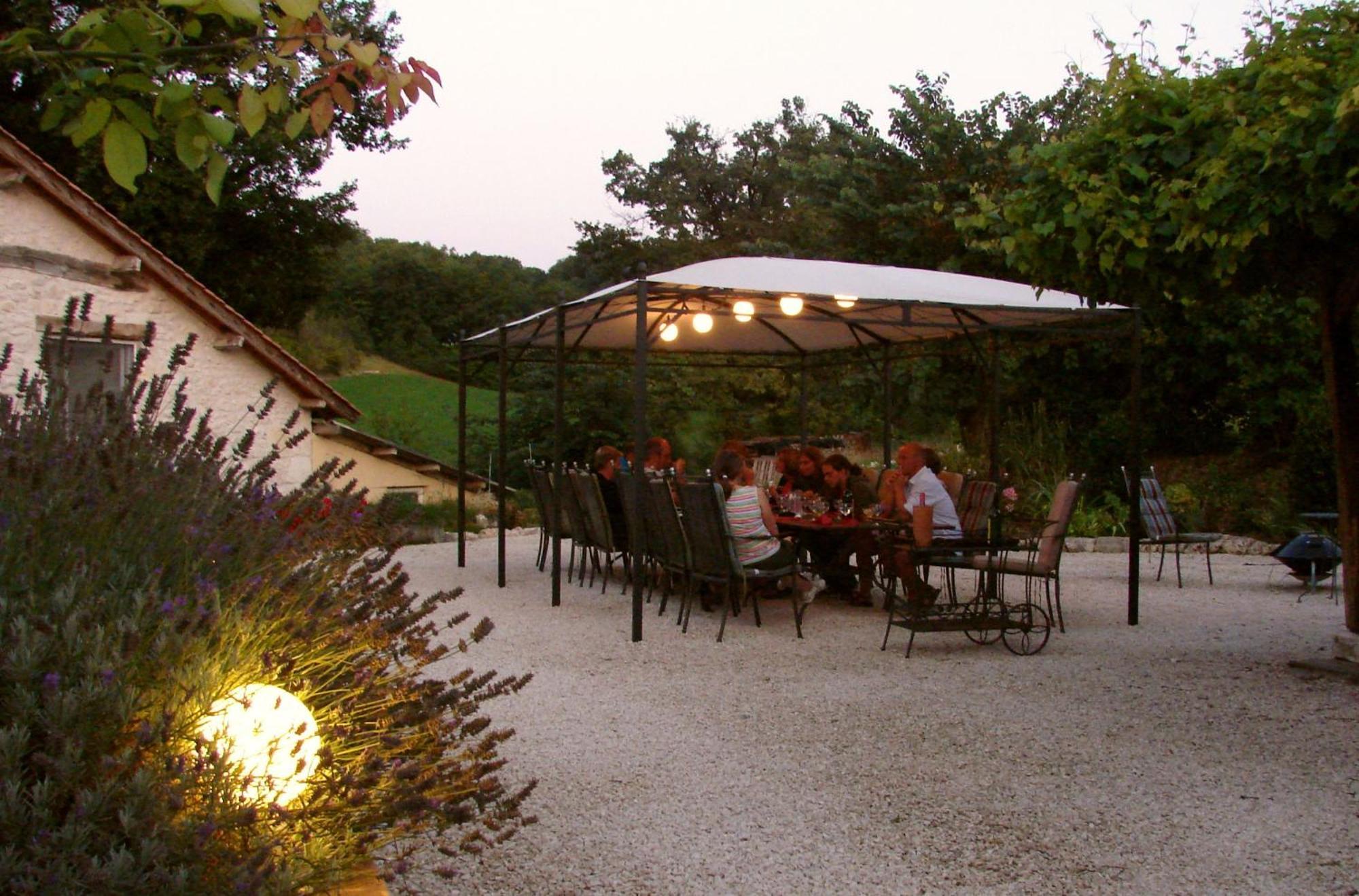 Hotel La Bordette à Valeilles Extérieur photo